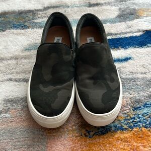 Women’s Camouflage Steve Madden Loafers.